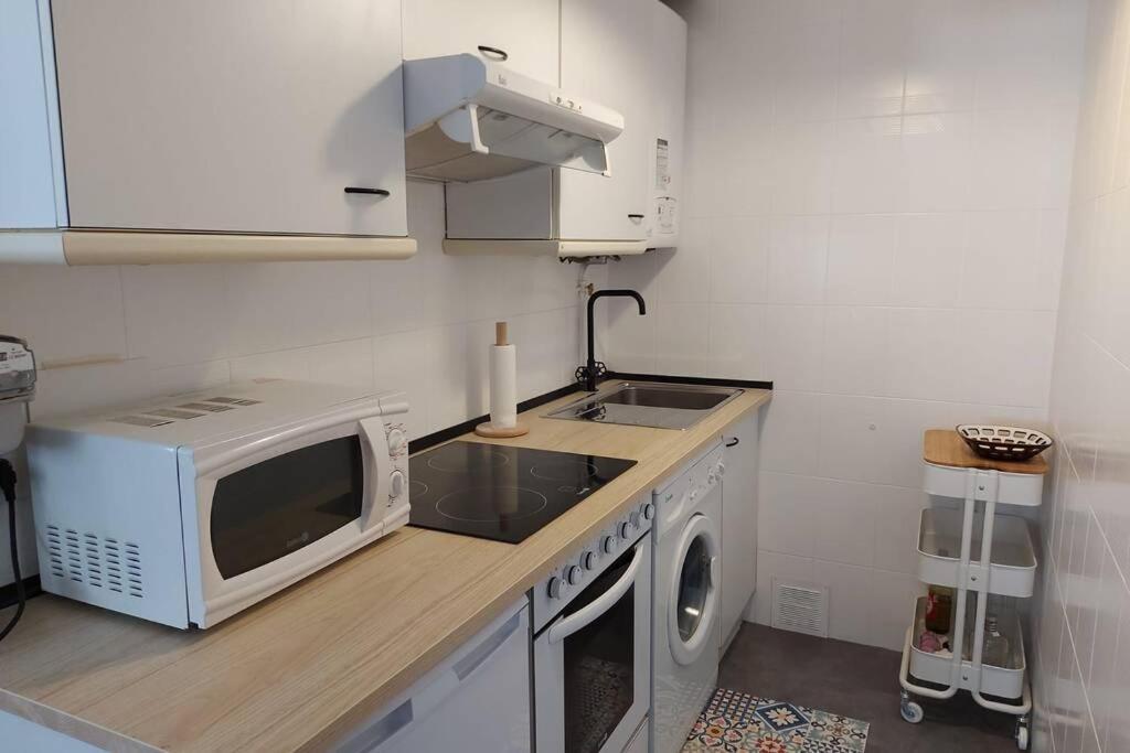 Casa Bihotz - Bonito Y Centrico Apartamento Con Garaje En Sallent Сальєнт-де-Гальєго Екстер'єр фото